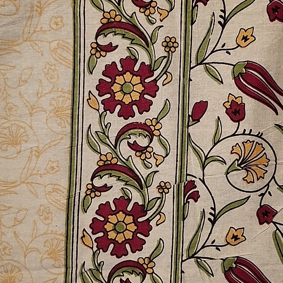 NWOT hand block printed bed sheets with pillow case. - Picture 2 of 5